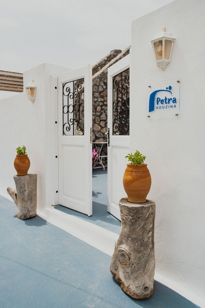 Petra Kouzina's Restaurant in Megalochori, Thira