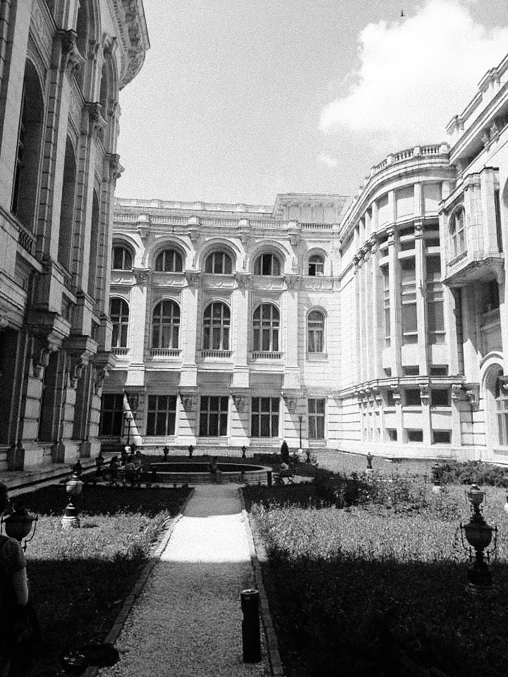 Seeing the courtyard during the Ceausescu house tour