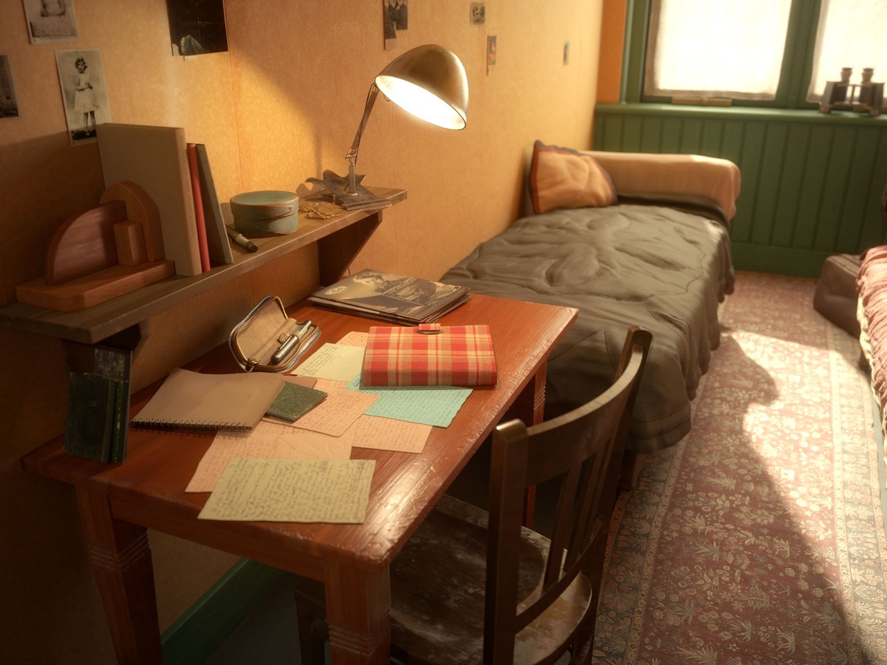 Anne Frank House: desk space