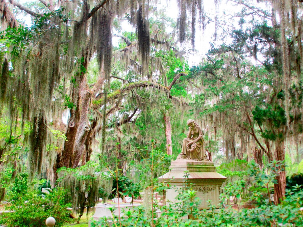 Exploring Bonaventure Cemetery - Wandering Why Traveler