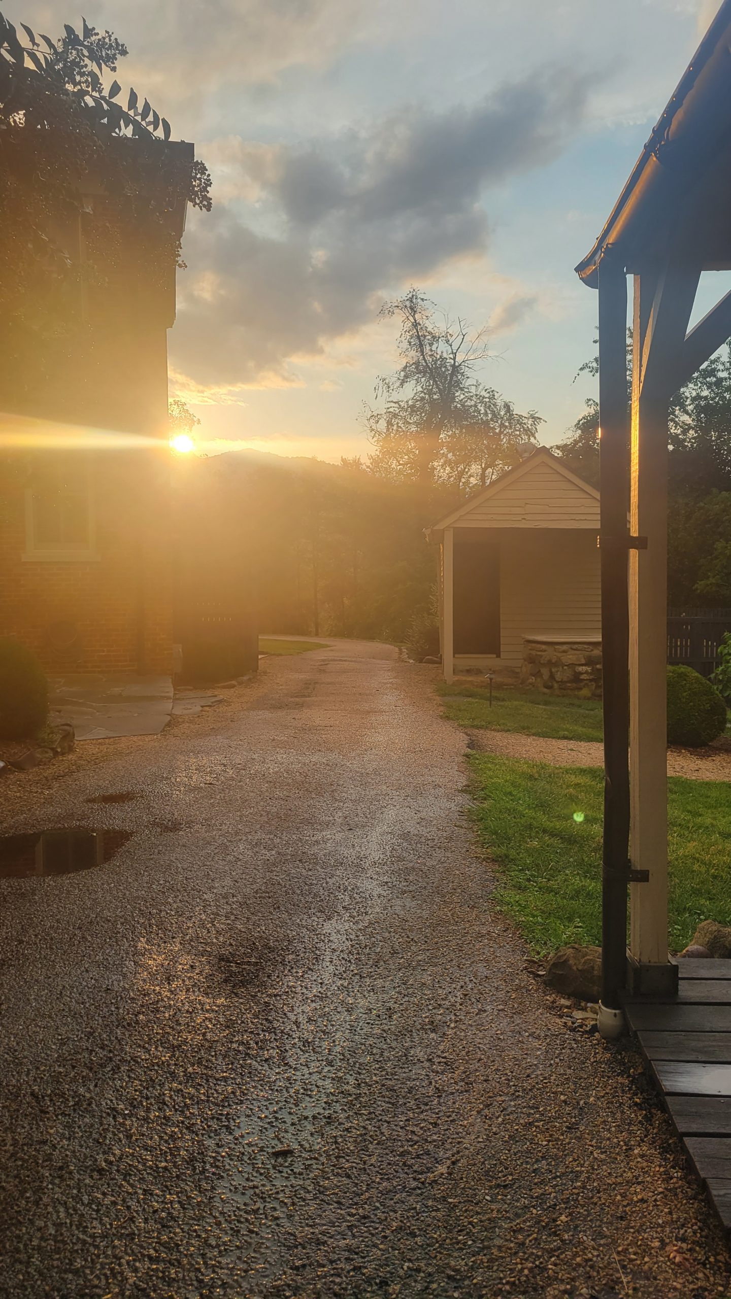 Sunrise at the Inn at Mount Vernon Farm