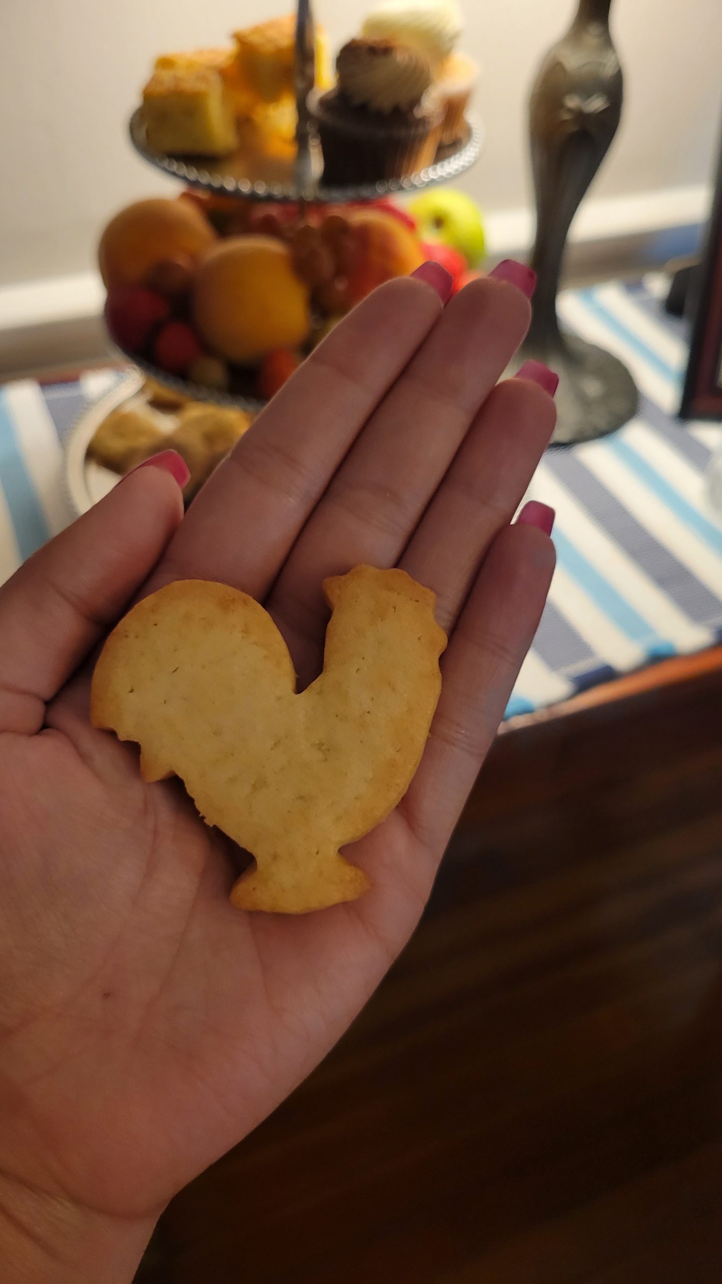 Chicken shaped cookies at L'Auberge Provençale